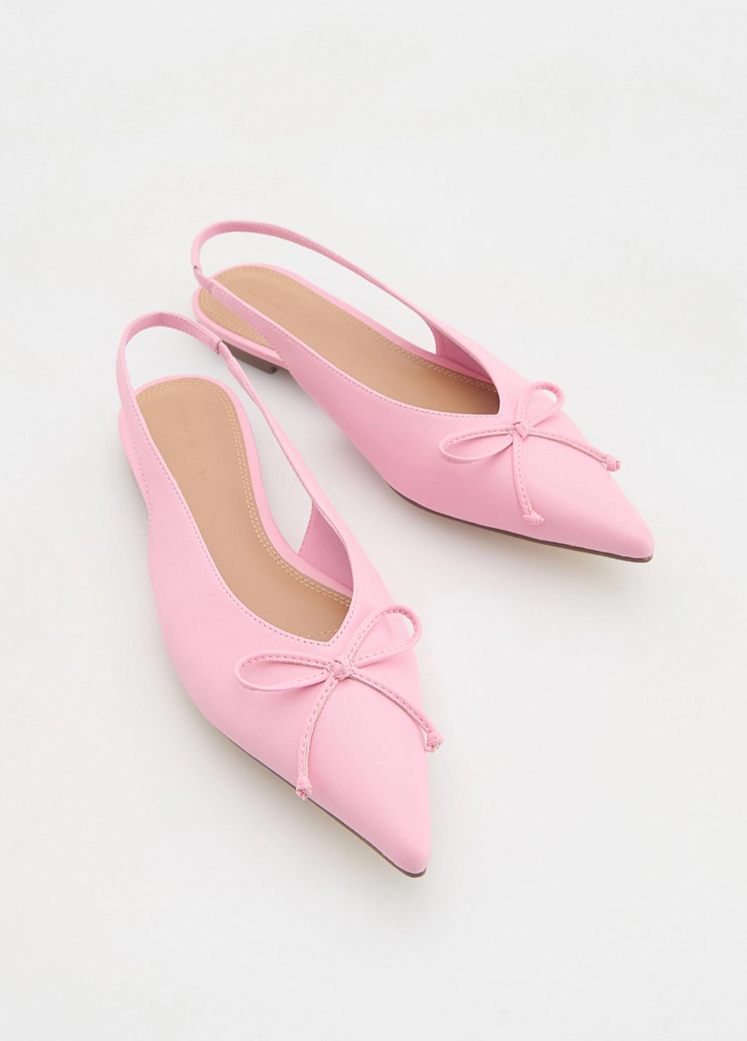 Reserved slingback rose