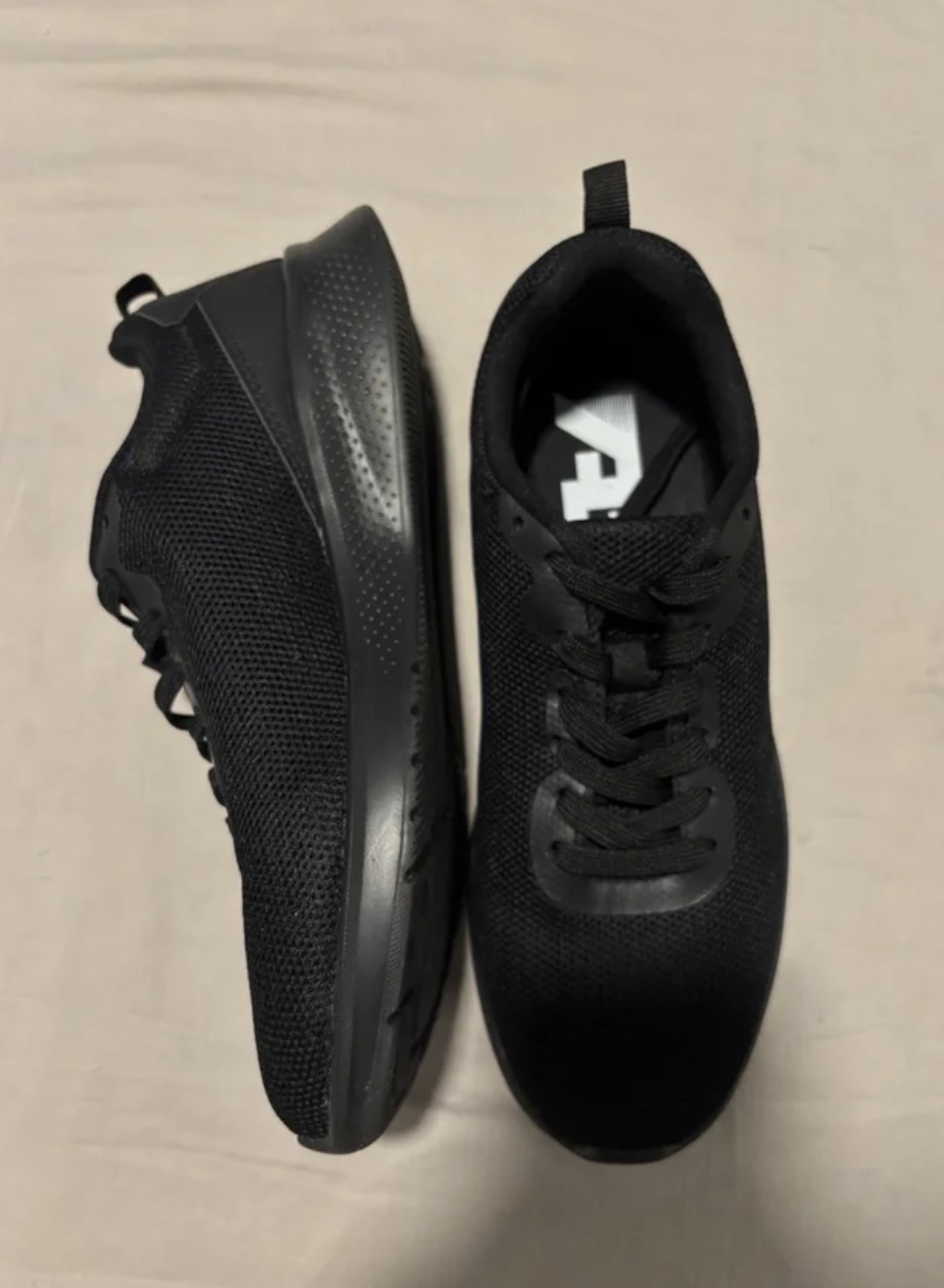 Tennis noire Lefties