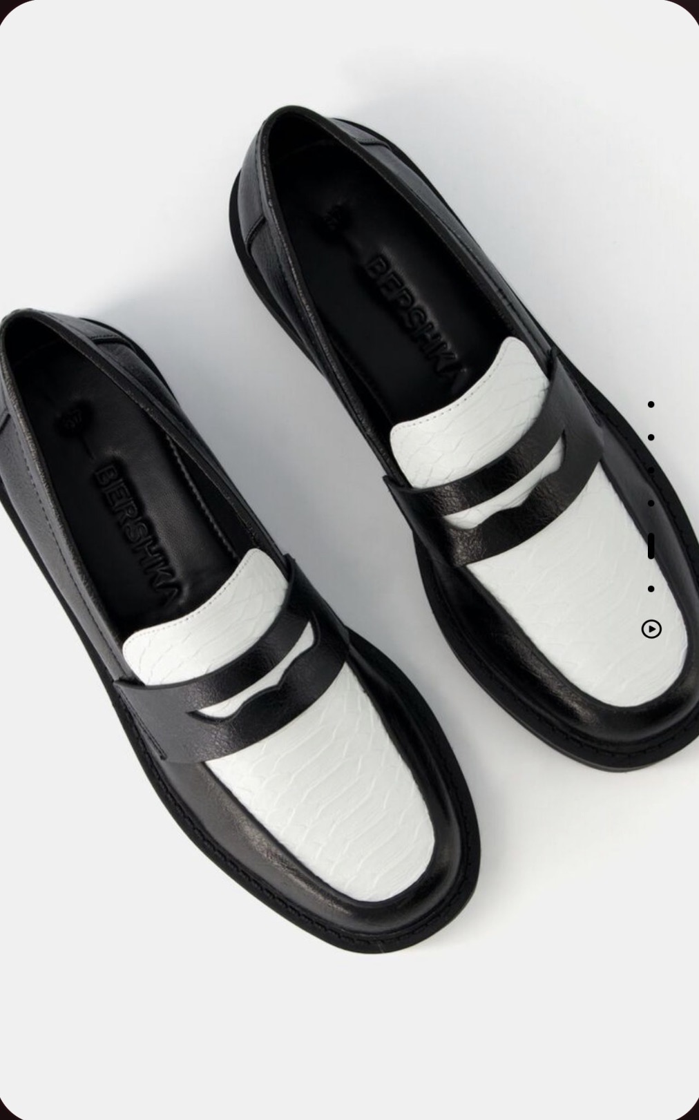 Mocassin noire blanche Bershka