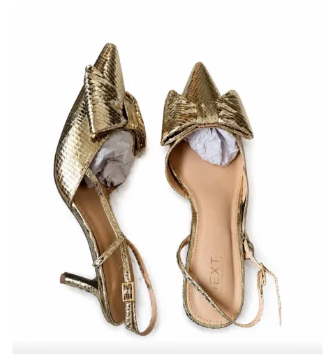Slingback or noeud next