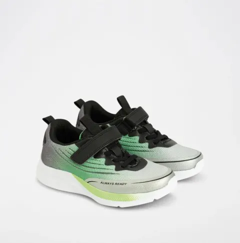 Tennis noir verre