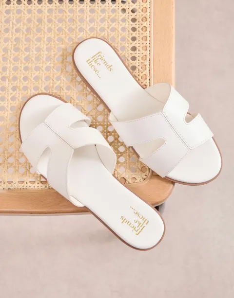 Mule blanche Next
