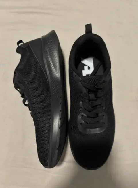 Tennis noire Lefties