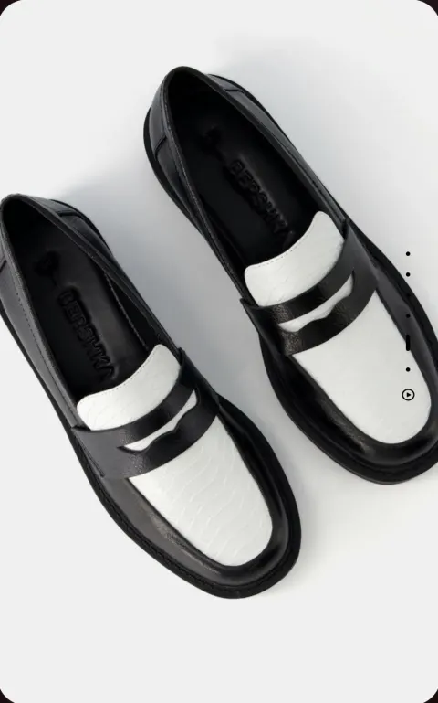 Mocassin noire blanche Bershka