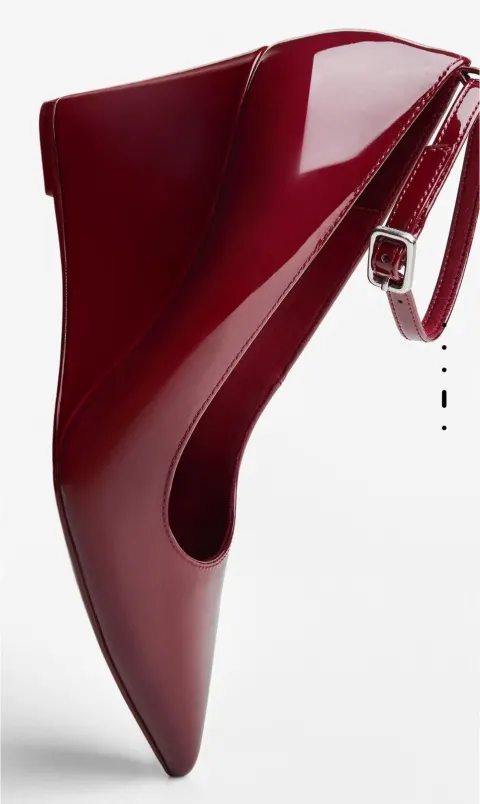 Slingback rouge bordeaux Bershka