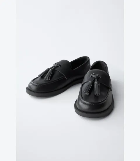 Derby noire Zara