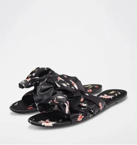 Mule noire satin à fleur Zara