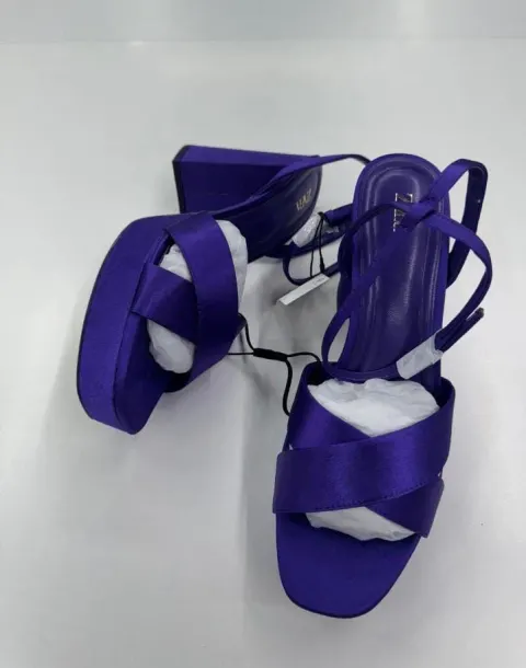 Sandale bloc violette Zara