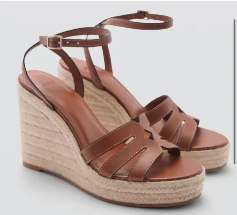 Espadrille camel Mango