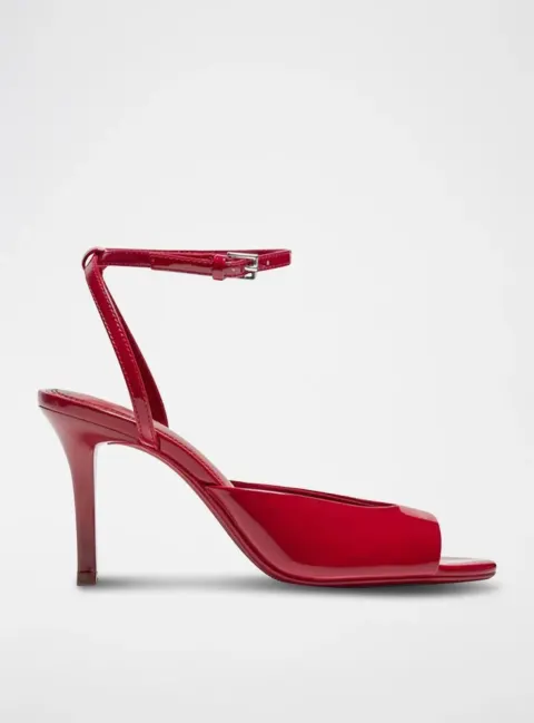 Sandale rouge BERSHKA